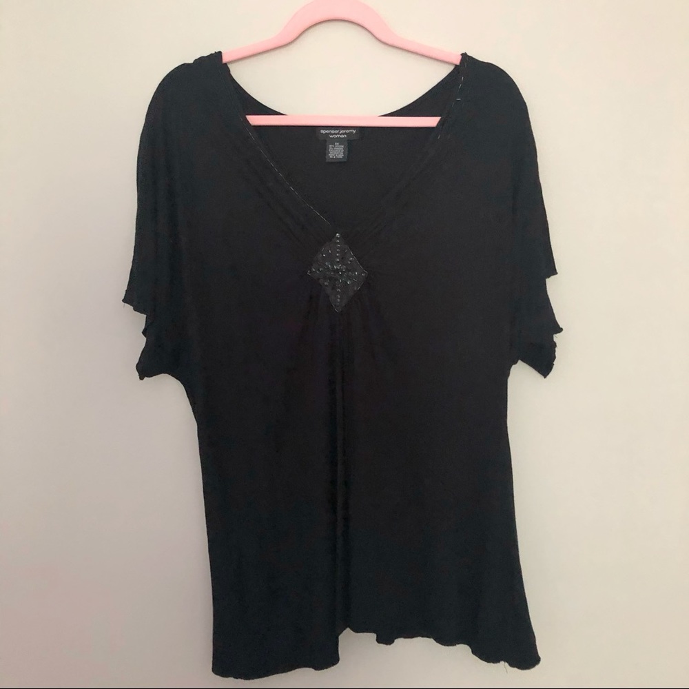 👚 Black Low Cut Elegant Top With Beaded Detail